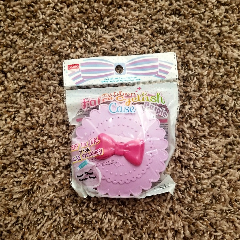 Purple False Eyelash Kawaii Case